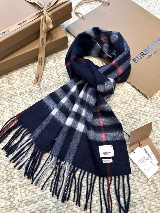 BURBERRY Scarf-233